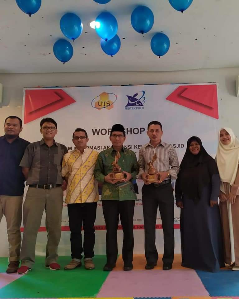 Tim Bersama Lurah Seketeng dan Ketua MUI Kabupaten Sumbawa